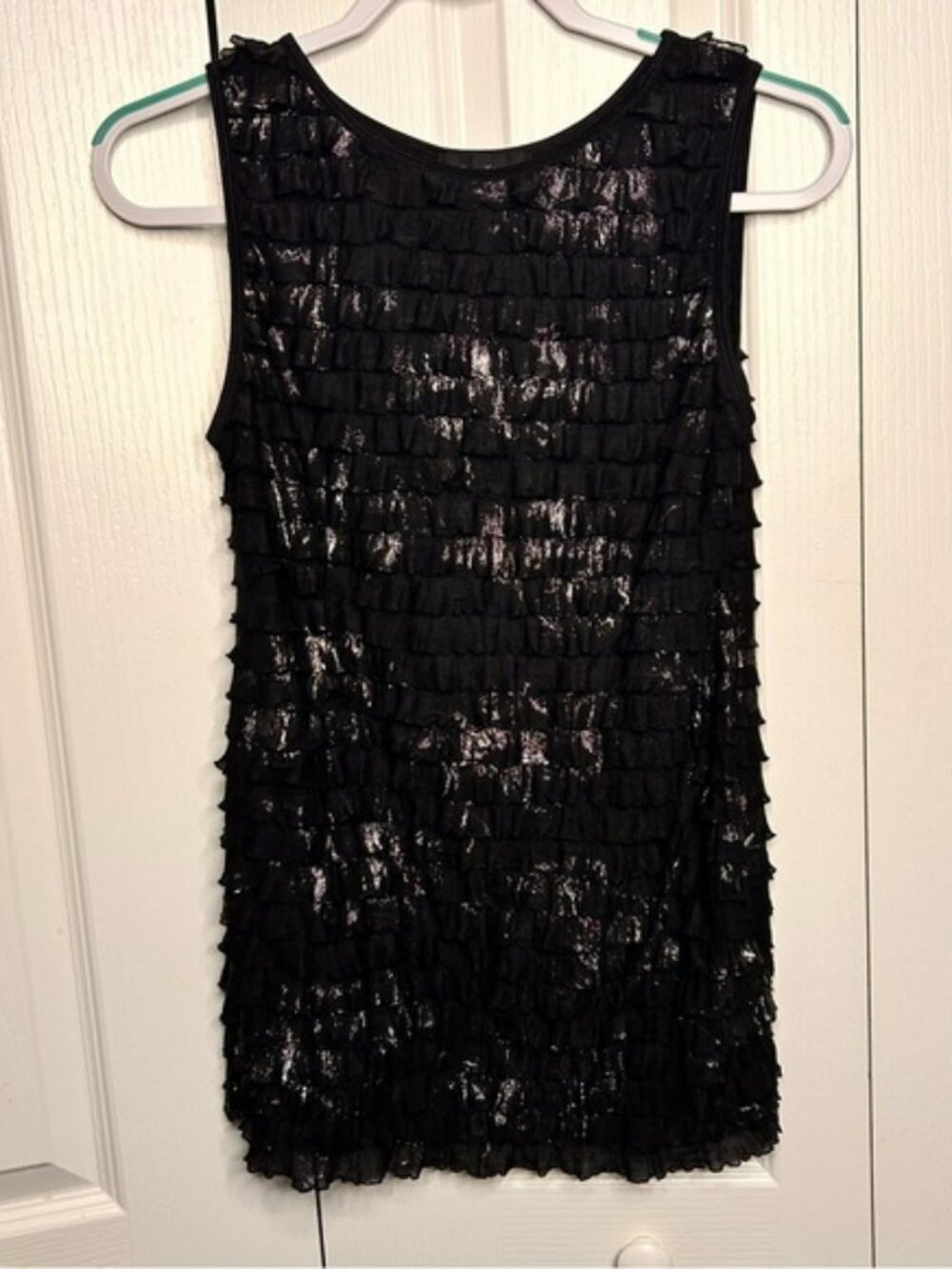 Karen Kane Women’s XL Black Silver Tiered Ruffle Brushed Metallic‎ Tank Top